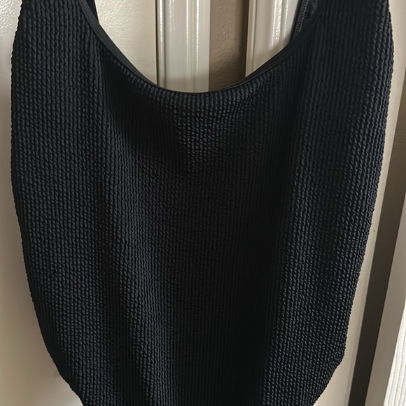 NWT Abercrombie & Fitch - Women's 90s Scoop neck Cheeky One-Piece Swimsuit - Picture 4 of 6